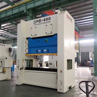 Μηχανή σφυρηλάτησης